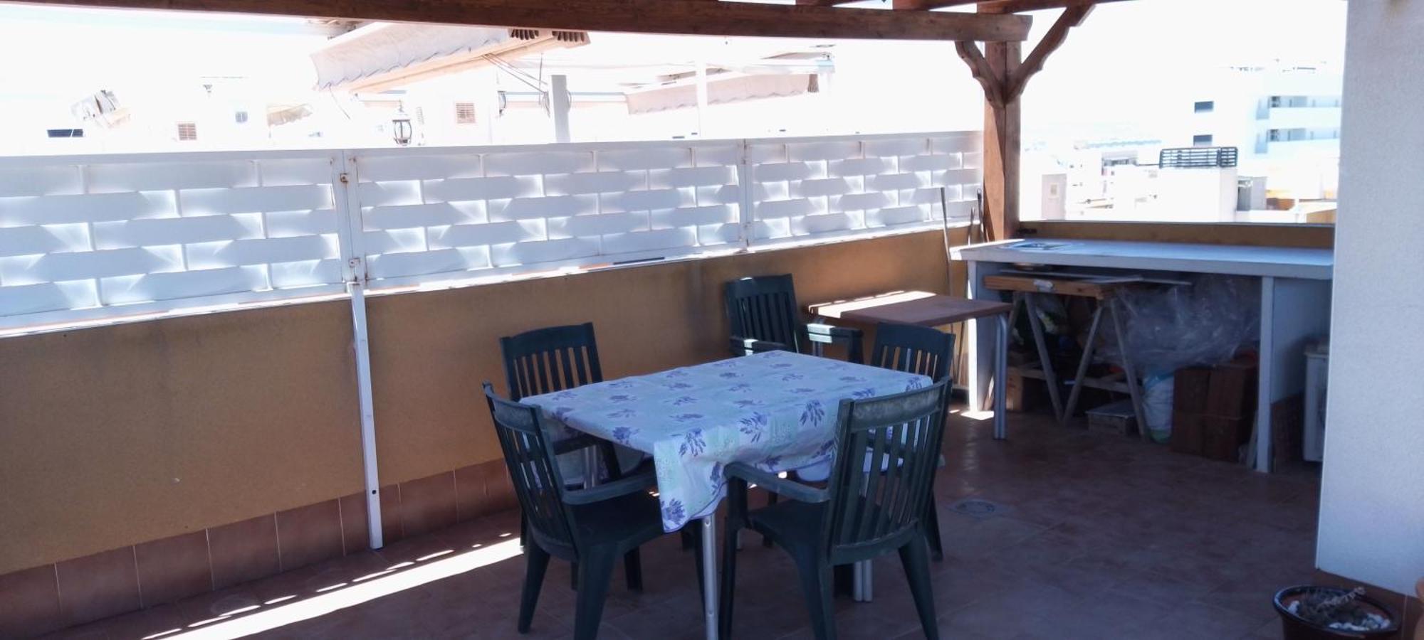 Con Piscina Y Gran Terraza En Apartment